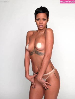 Rihanna - I ve got an interesting video you may want to see of me sucking on my