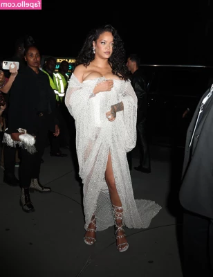 Rihanna - 懷念飯店很便宜的日子 part 1