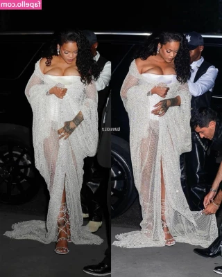 Rihanna - This look resulted in this 😈😈😈💋💦 @kriegsvalkyrie