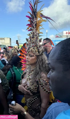 Rihanna - Progress