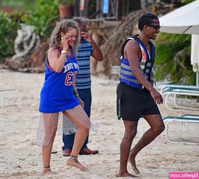 Rihanna - First picture or second