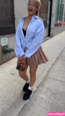 Rihanna - Passionate ball sucking VIDEO BLOWJOB COUPLE WIDESCREEN