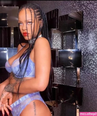Rihanna - Images by @dbperfectten   Keep it classy onlyfans 🤭