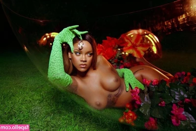 Rihanna - Gonna miss wearing tops like this after summer 💦💋 part 1