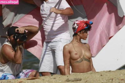 Rihanna - CigarMorning