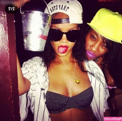 Rihanna - Big daddy need to be worshipped