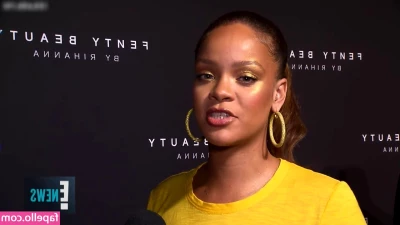 Rihanna - I’m in a freaky mood tonight 😈