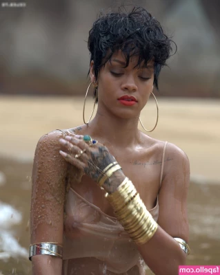 Rihanna - Welcome to the Spicy Page