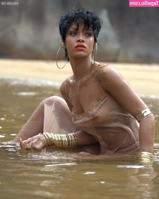 Rihanna - We all need a little sparkle in our life here s yours