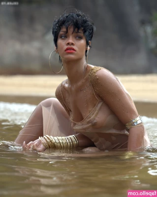 Rihanna - We have fun here