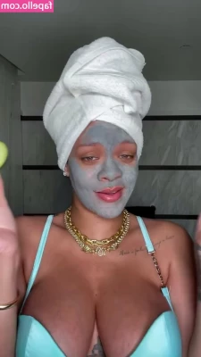 Rihanna - Have you joined me on my live tiktoks? x