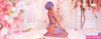 Rihanna - Something for everyone in that natural light we love