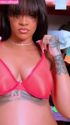 Rihanna - You want to play some soccer with me