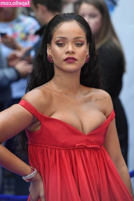 Rihanna - negriross  negriross   FREE SUBSCRIPTION     HOT LATINA    Hi love  I