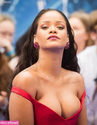 Rihanna - Subscribe for more naughty sexting and whatever you like ladies