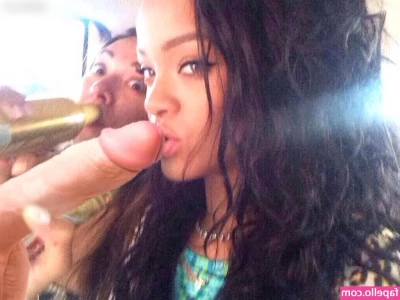 Rihanna - Shall we continue together? 😜