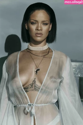 Rihanna - fat pussy is the best pussy  tip if you agree