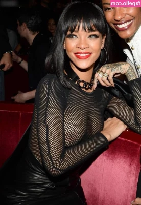 Rihanna - Deep and creamy