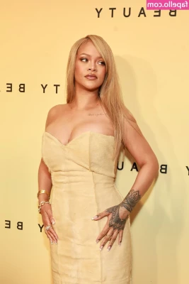 Rihanna - Hey guys, I’m so sorry for being gone these last couple days but I
