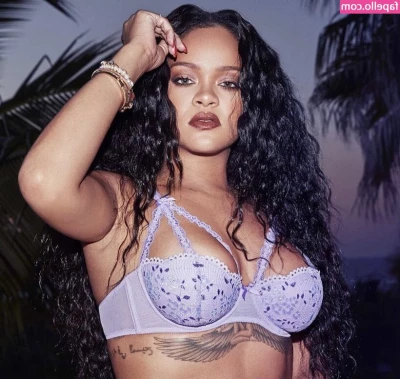 Rihanna - Hi guys ☺️