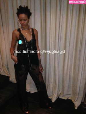 Rihanna - Do you like what you see part 1