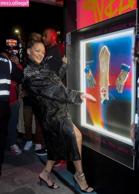 Rihanna - ## 𝗙𝗥𝗘𝗘 𝗔𝗖𝗖𝗘𝗦𝗦....🇬🇧🔥