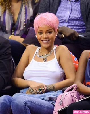 Rihanna - Wanna go RVing with me? 🤭🤭