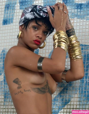 Rihanna - Any toy recommendations  Help me get some   Want some new stuff play