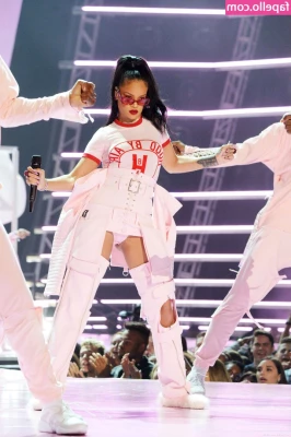 Rihanna - Love you