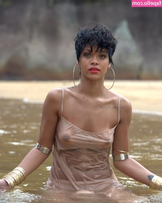 Rihanna - posting a new wet && creamy 12 minute video tonight !!!