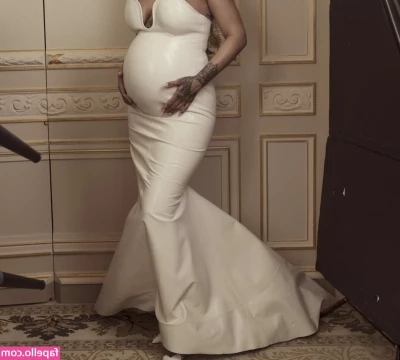 Rihanna - What kind of content would you guys like to see more of