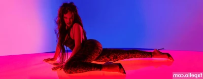 Rihanna - pretty face   pretty freshly nutted in pussy   best combo
