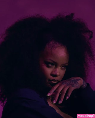 Rihanna - Cum get to know me 🙈