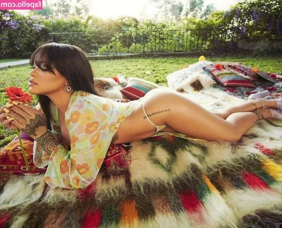 Rihanna - I love owning you, so very much~😇🥰🫦