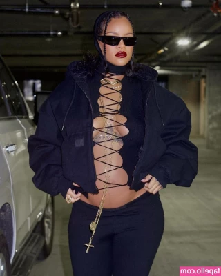 Rihanna - Make one wish❤️