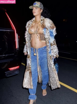 Rihanna - 🍑 appreciation