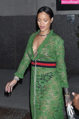 Rihanna - 懷念飯店很便宜的日子
