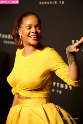 Rihanna - Don t I have a cute booty