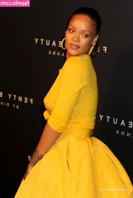 Rihanna - By joining my onlyfans  you will see one of my uncensored content 