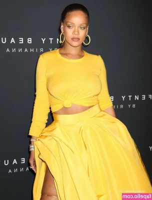 Rihanna - Watch me spread my pretty pussy wide open for you  Get up close and