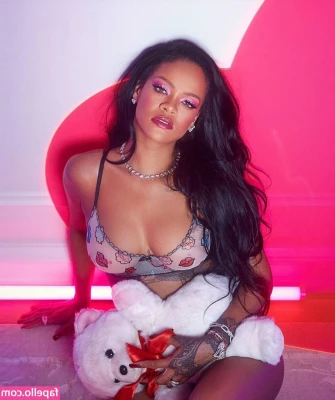 Rihanna - Follow me   you foolish mortals