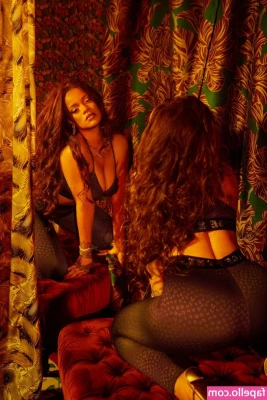 Rihanna - Viva Las Vegas - Valley of Fire