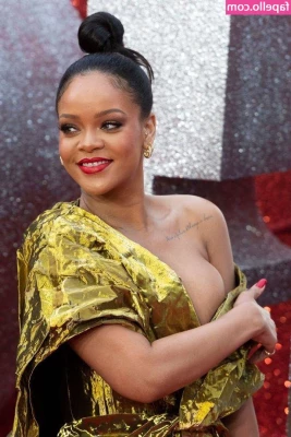 Rihanna - What doesn t kill me makes me more retarded