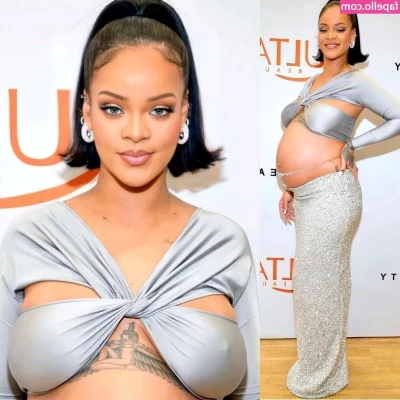 Rihanna - Posed perfectly