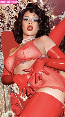 Rihanna - Ready to get dominated by mommy
