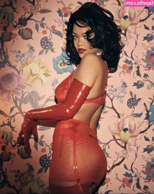 Rihanna - Nightmare week over  Back to making content tomorrow
