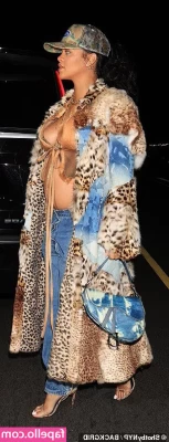 Rihanna - Sweet dreams!!😘