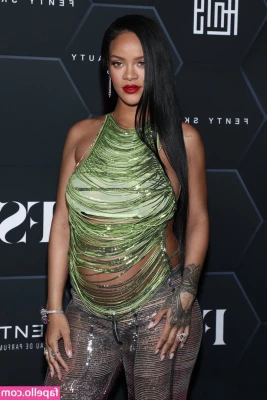 Rihanna - Easter BJ dropping today at 3pm pst   PPV