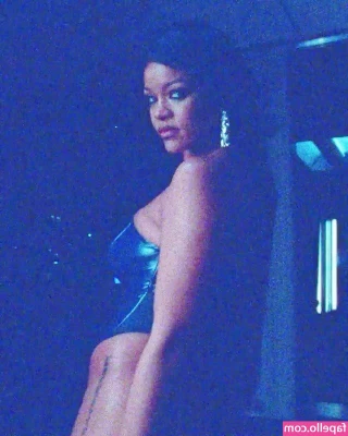Rihanna - 每次沒事就跑來找我 太久沒被肏 直接被肏到發抖