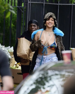 Rihanna - Morning Detective Woody